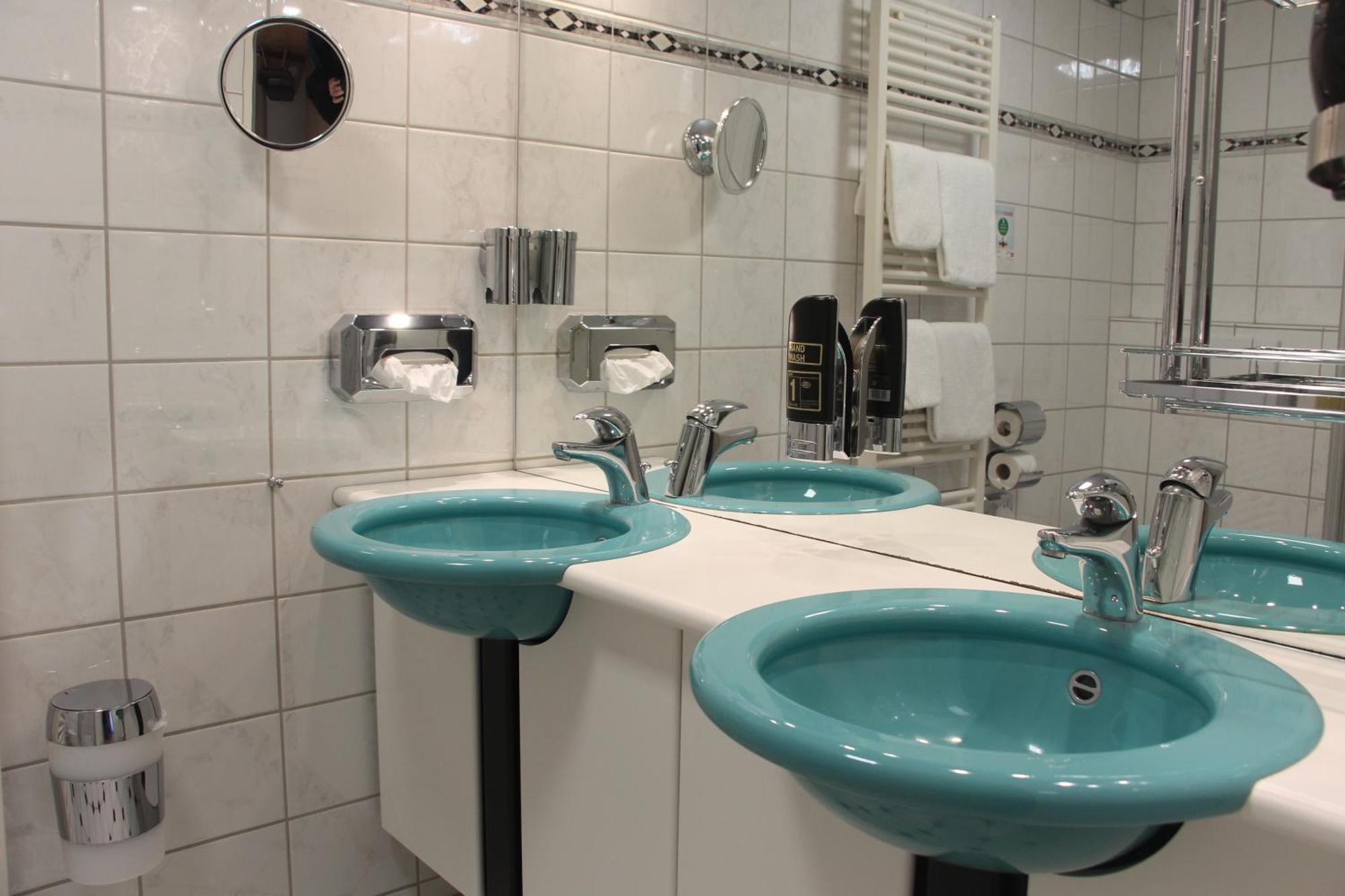 Regiohotel Germania Am Kurpark 巴特哈尔茨堡 客房 照片