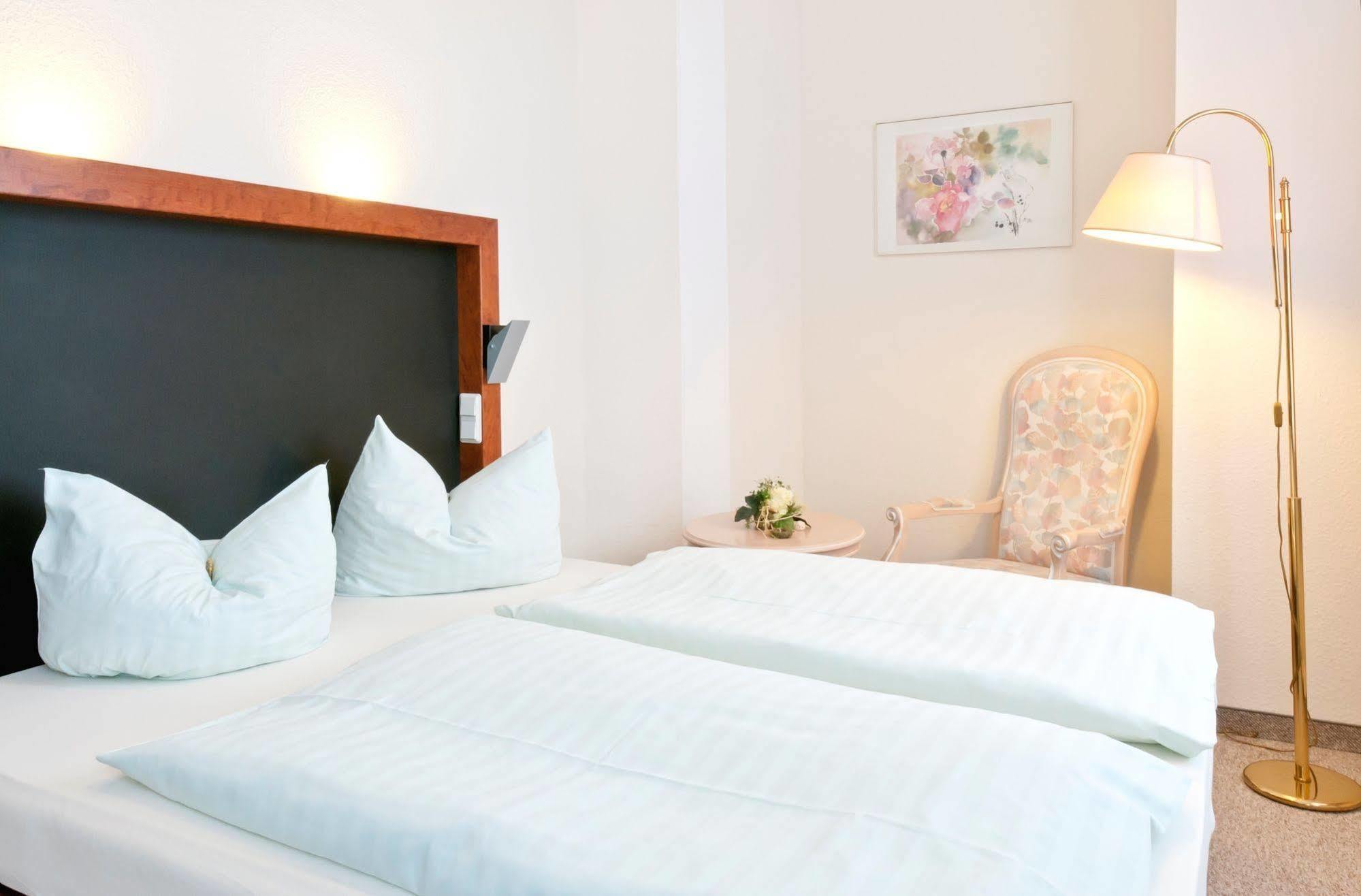 Regiohotel Germania Am Kurpark 巴特哈尔茨堡 外观 照片