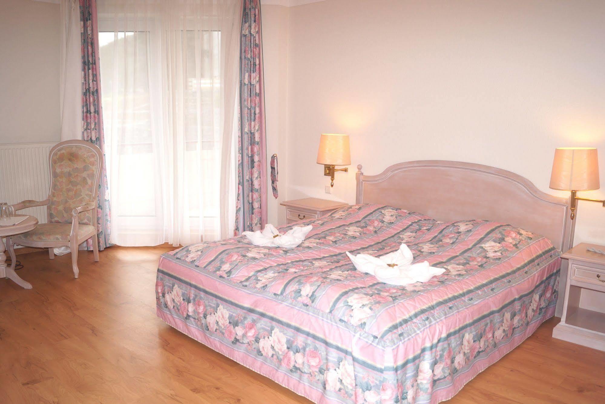Regiohotel Germania Am Kurpark 巴特哈尔茨堡 外观 照片
